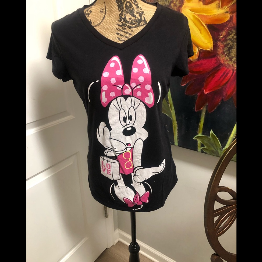Minnie Mouse t shirt